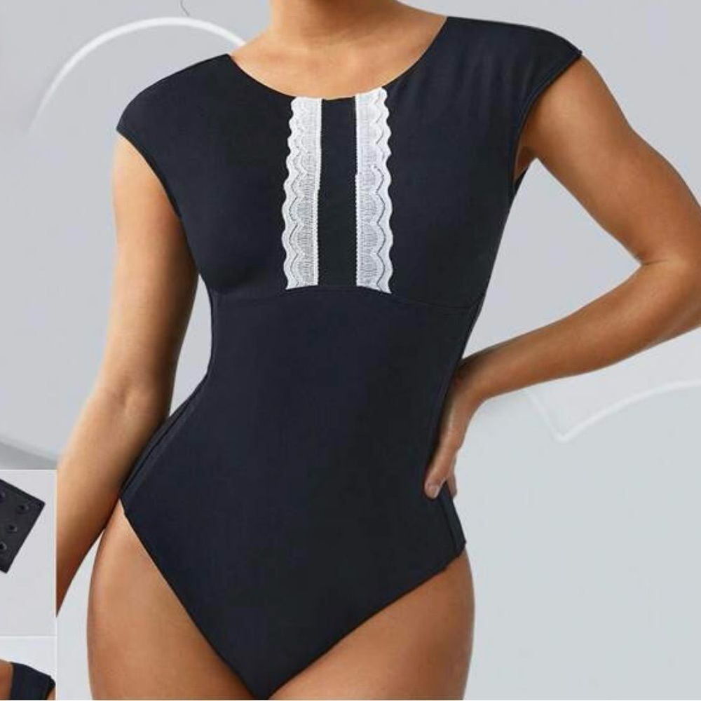 NEW Glowmode Feather Fit Best Angles Cap Sleeve Adjustable Bodysuit Women’s 1XL